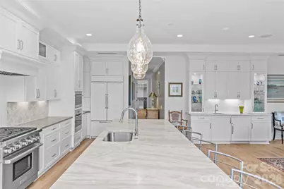 1500 Queens Road #104, Charlotte, NC 28207 - Photo 8