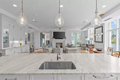 1500 Queens Road #104, Charlotte, NC 28207 - Photo 10