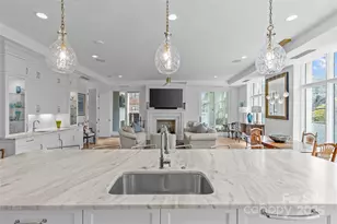 1500 Queens Rd, Charlotte, NC 28207 - Photo 10