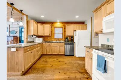 161 Scenic Wolf Drive, Mars Hill, NC 28754 - Photo 4