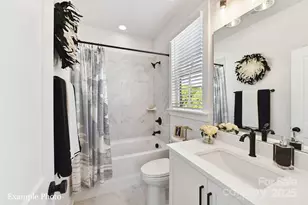 4007 Hickory Spgs Ln, Charlotte, NC 28277 - Photo 14