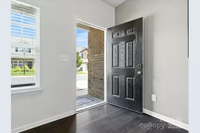 9333 Grand Valley Drive, Charlotte, NC 28213 - Photo 8