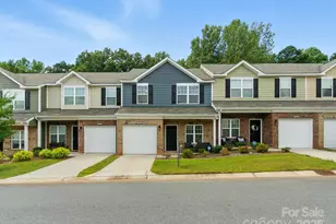 9333 Grand Valley Dr, Charlotte, NC 28213 - Photo 2