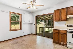 106 Culpepper Dr, Waynesville, NC 28786 - Photo 12