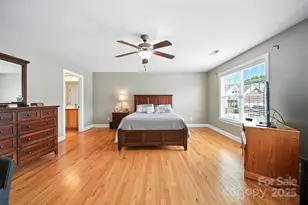 1995 Talbot Ln, Hickory, NC 28602 - Photo 16