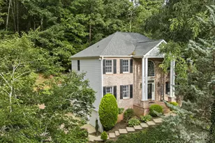 314 Sweetwater Hills Dr, Hendersonville, NC 28791 - Photo 1