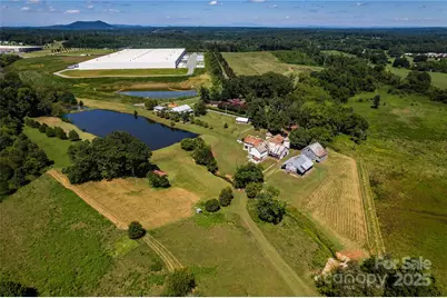 3651 W Nc 10 Highway, Newton, NC 28658 - Photo 36