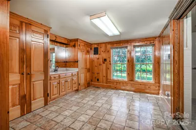 3651 W Nc 10 Highway, Newton, NC 28658 - Photo 12