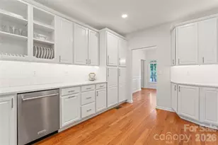 390 Robinson Rd, Mooresville, NC 28117 - Photo 6