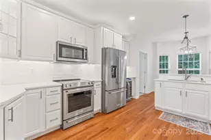 390 Robinson Rd, Mooresville, NC 28117 - Photo 8