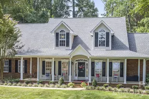 390 Robinson Rd, Mooresville, NC 28117 - Photo 2