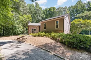 761 White Oaks Rd, Mooresville, NC 28115 - Photo 2