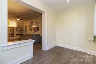 811 E Morehead St, Charlotte, NC 28202 - Photo 22