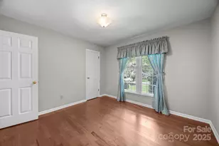 2624 Castlewood Dr, Gastonia, NC 28056 - Photo 16