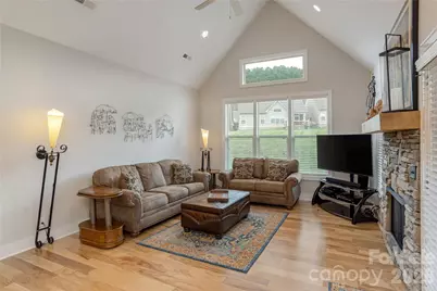 205 Windstone Drive, Fletcher, NC 28732 - Photo 8