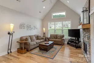 205 Windstone Dr, Fletcher, NC 28732 - Photo 8