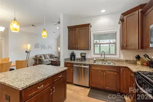 205 Windstone Dr, Fletcher, NC 28732 - Photo 10