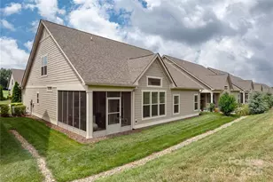 205 Windstone Dr, Fletcher, NC 28732 - Photo 2