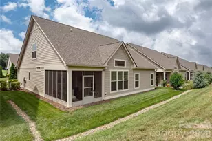 205 Windstone Dr, Fletcher, NC 28732 - Photo 2