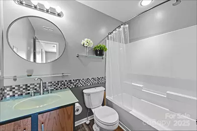 4324 Eaves Lane, Charlotte, NC 28215 - Photo 8