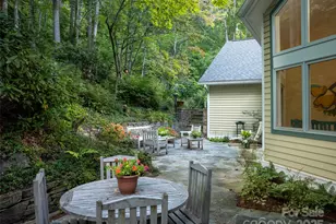 52 Robinhood Rd, Asheville, NC 28804 - Photo 16