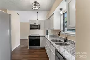 1635 20th Ave Ct NE, Hickory, NC 28601 - Photo 8