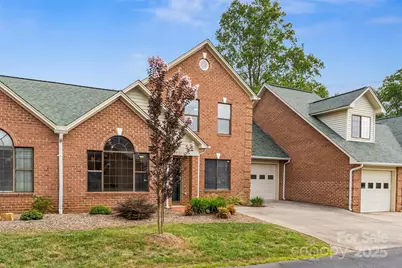 1635 20th Avenue Court NE, Hickory, NC 28601 - Photo 6