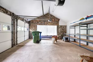 115 Oakland Rd, Asheville, NC 28801 - Photo 18