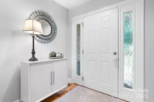 1158 Waterford Dr, Hickory, NC 28602 - Photo 4