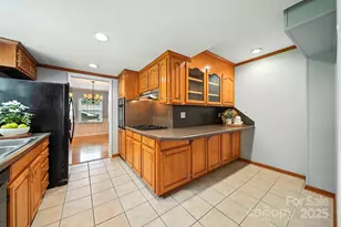 1110 Dumbarton Rd, Gastonia, NC 28054 - Photo 12