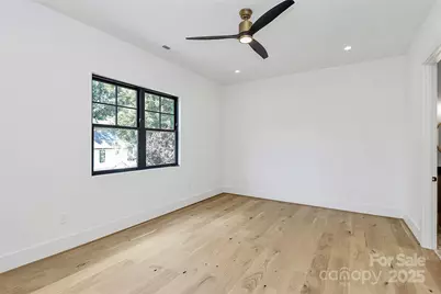 2209 Norcross Place, Charlotte, NC 28205 - Photo 34