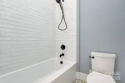 2209 Norcross Place, Charlotte, NC 28205 - Photo 32