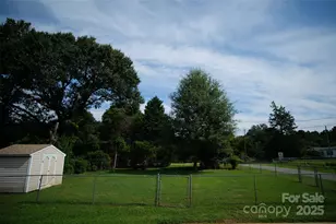 318 Huffman Rd, Gastonia, NC 28056 - Photo 6