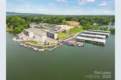 4455 Reed Creek Drive #305, Sherrills Ford, NC 28673 - Photo 10