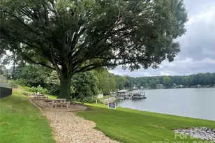 4455 Reed Crk Dr, Sherrills Ford, NC 28673 - Photo 30