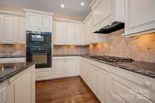 55 1st St, Tryon, NC 28782 - Photo 12