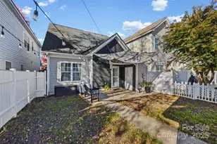 11247 Blue Cedar Ln, Charlotte, NC 28277 - Photo 28