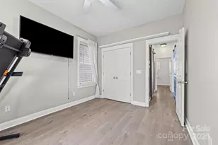 11247 Blue Cedar Ln, Charlotte, NC 28277 - Photo 16