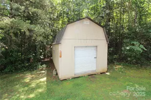 7035 Twin Streams Ln, Clover, SC 29710 - Photo 22