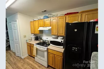 2564 Carya Pond Lane, Charlotte, NC 28212 - Photo 2