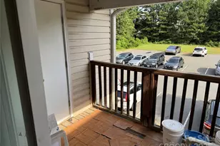 2564 Carya Pond Ln, Charlotte, NC 28212 - Photo 8