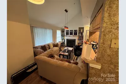 2564 Carya Pond Lane, Charlotte, NC 28212 - Photo 4