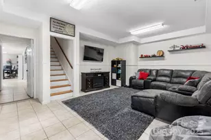 1801 Twin Ponds Dr, Hickory, NC 28602 - Photo 28