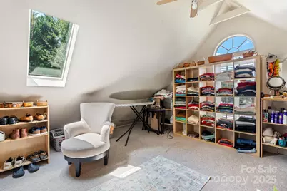 1801 Twin Ponds Drive, Hickory, NC 28602 - Photo 26