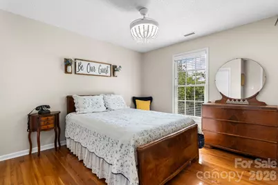 1801 Twin Ponds Drive, Hickory, NC 28602 - Photo 14