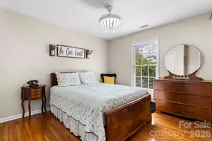 1801 Twin Ponds Dr, Hickory, NC 28602 - Photo 14