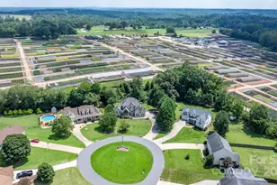 1801 Twin Ponds Dr, Hickory, NC 28602 - Photo 42