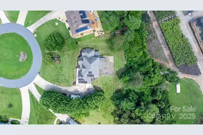 1801 Twin Ponds Drive, Hickory, NC 28602 - Photo 44