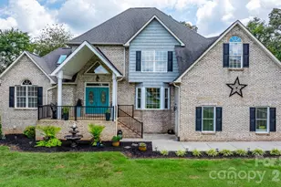 1801 Twin Ponds Dr, Hickory, NC 28602 - Photo 32