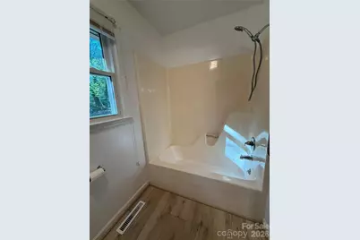 1122 Bridges Street, Shelby, NC 28150 - Photo 10